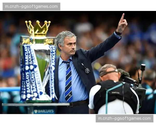 穆里尼奥率本菲卡保持联赛不败，但距离榜首仍有10分差距