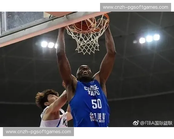 中国台北队归化中锋高柏铠内线威胁 19分11篮板数据解析